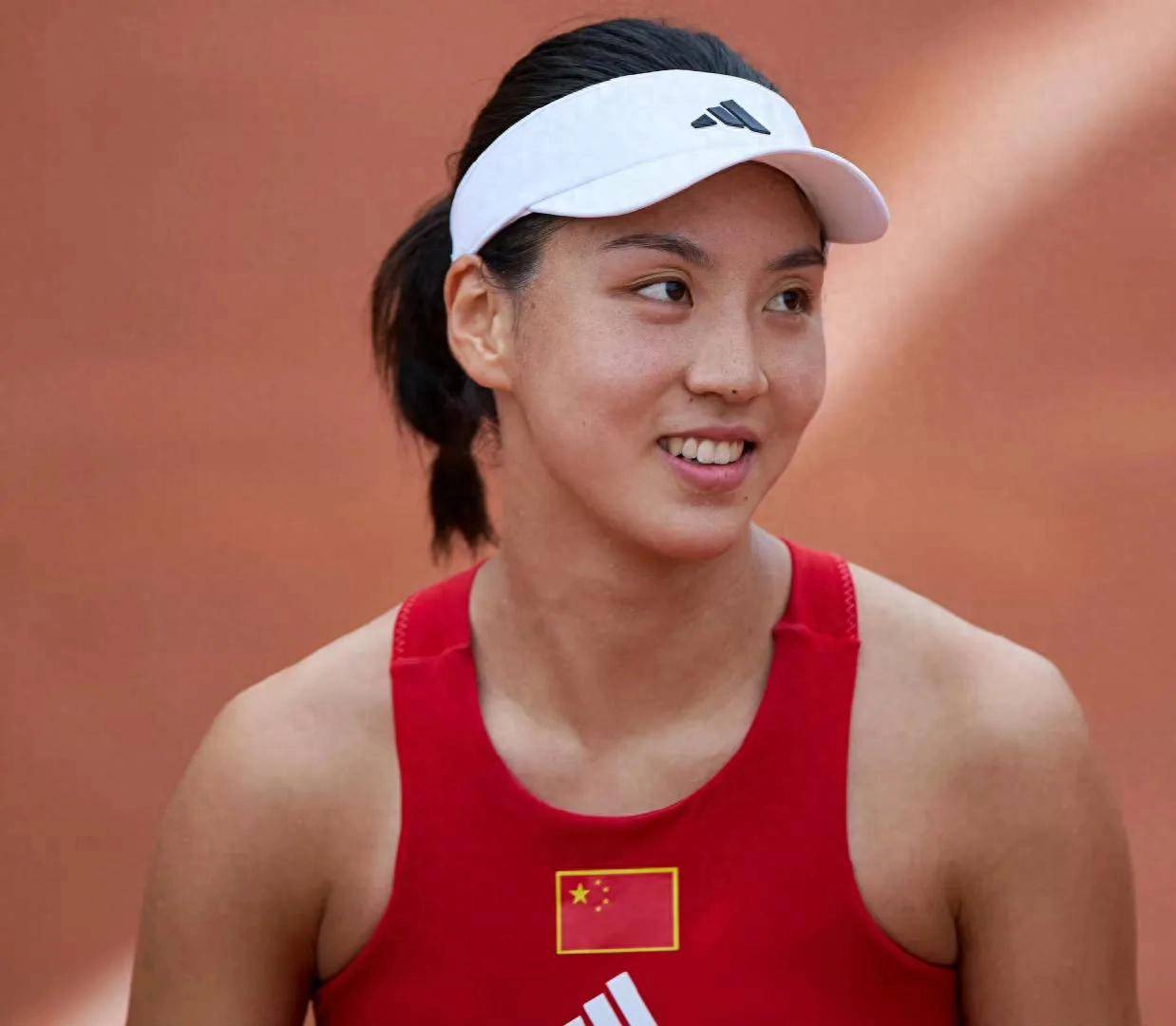 杏彩体育官方平台-包含即时排名升至32！王欣瑜收获350个积分和87825美元奖金的词条