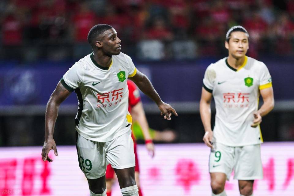 鲁能主场逼平国安，良好表现展现争冠决心的简单介绍